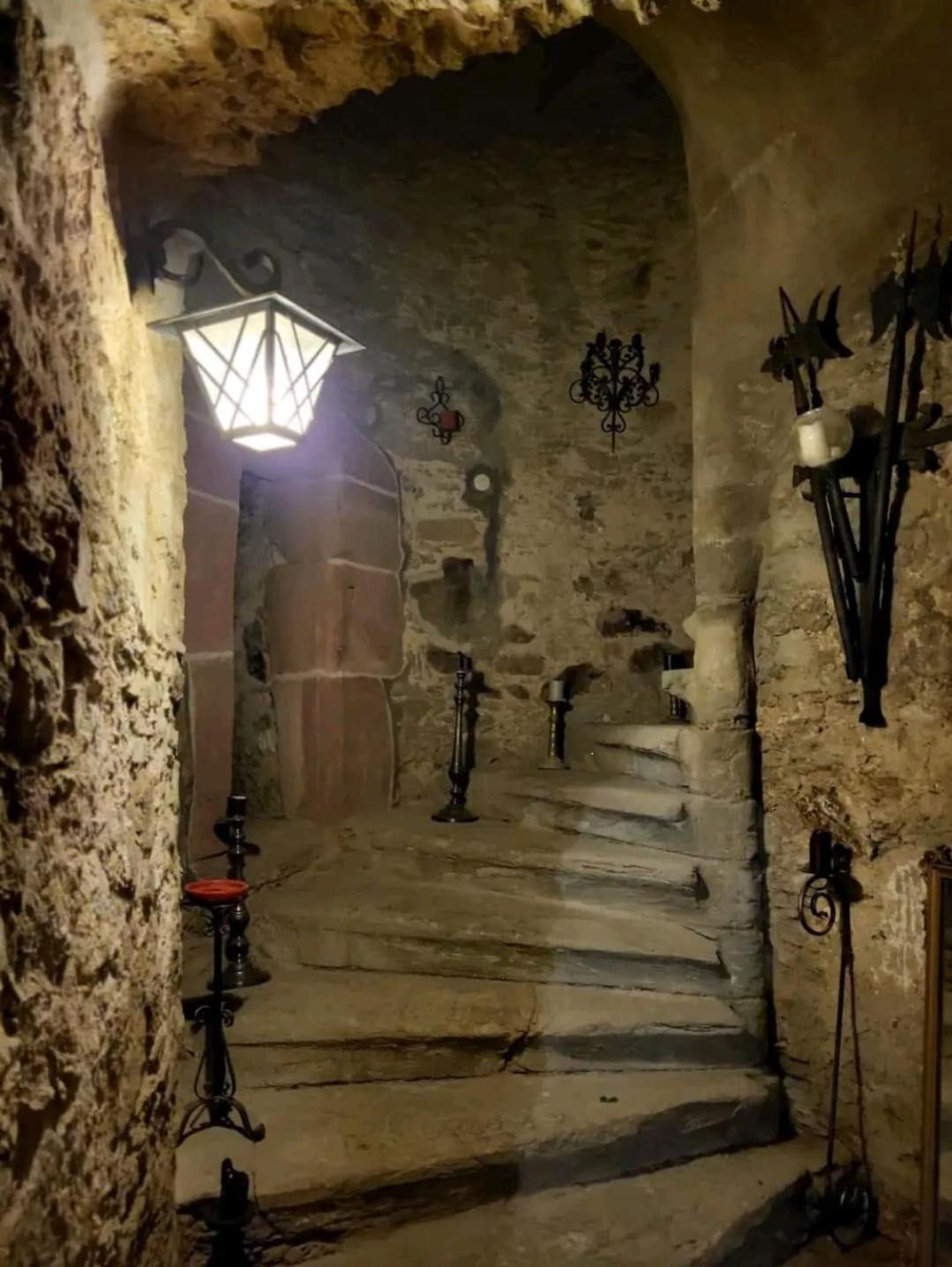 Burg Hermannstein - Kings Room เวทซ์ลาร์ ภายนอก รูปภาพ