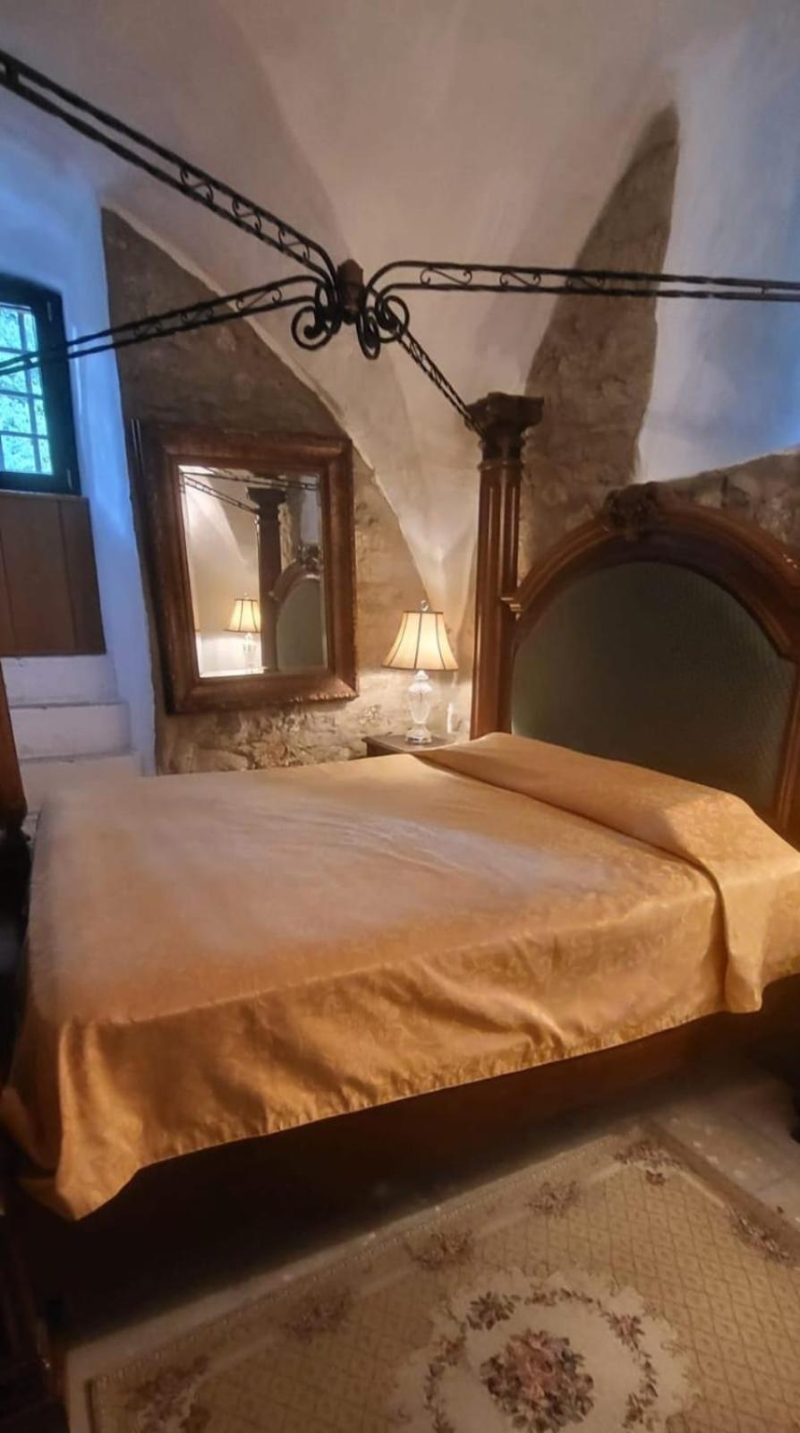 Burg Hermannstein - Kings Room เวทซ์ลาร์ ภายนอก รูปภาพ